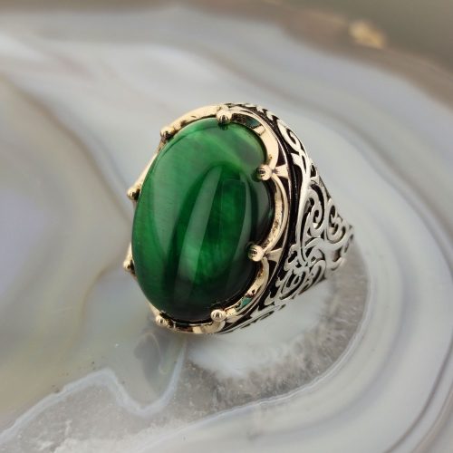 925 Ayar Gümüş Yeşil Kaplan Gözü Taşlı Kral Tacı Erkek Yüzük