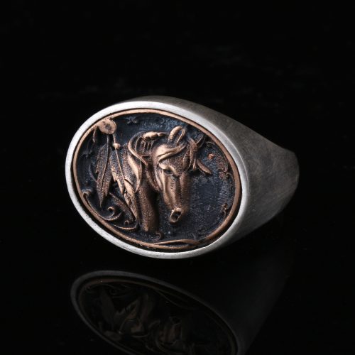 925-ayar-gumus-at-figurlu-erkek-yuzuk