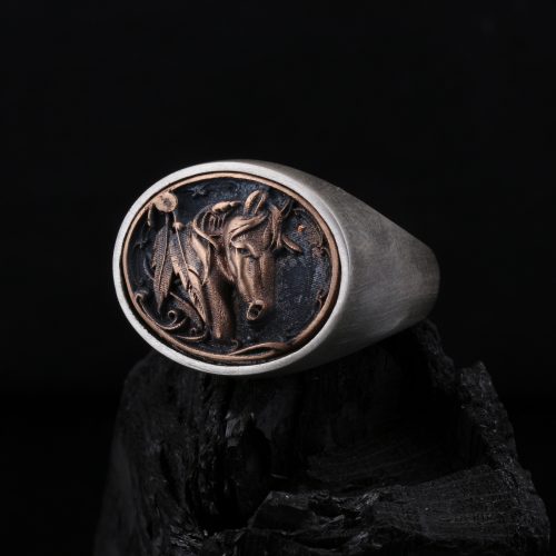 925-ayar-gumus-at-figurlu-erkek-yuzuk