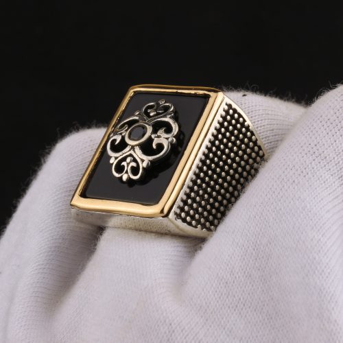 925-ayar-gumus-otantik-motif-detayli-siyah-tasli-erkek-yuzuk