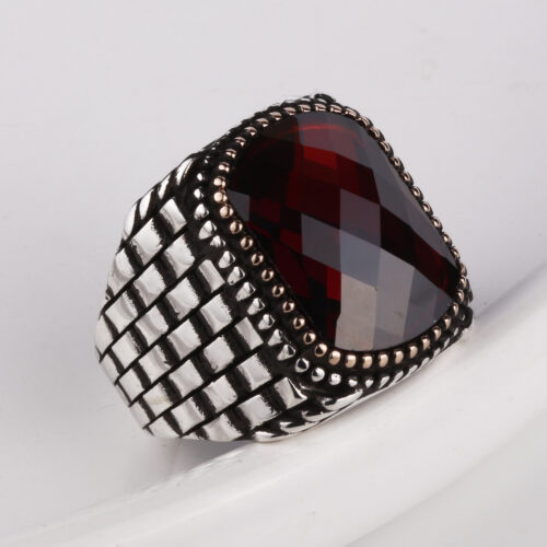 925-ayar-zincir-motifli-kirmizi-tasli-erkek-gumus-yuzuk-4